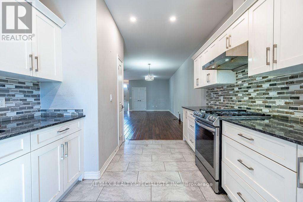 22 Elm Street, St. Catharines, ON photo 17