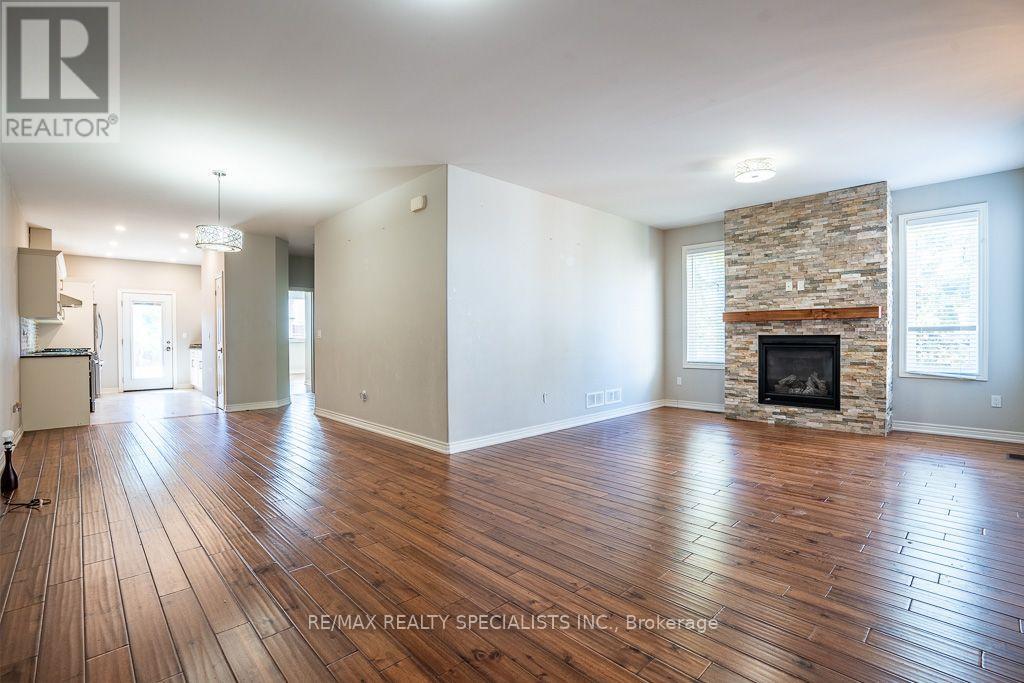 22 Elm Street, St. Catharines, ON photo 7