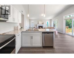 21 Bluffs View Boulevard, Ashfield Colborne Wawanosh, ON N7A0C1 Photo 17