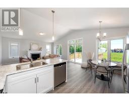21 Bluffs View Boulevard, Ashfield Colborne Wawanosh, ON N7A0C1 Photo 18