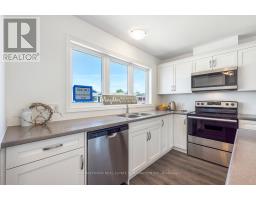 20 Bluffs View Boulevard, Ashfield Colborne Wawanosh, ON N7A0C1 Photo 13