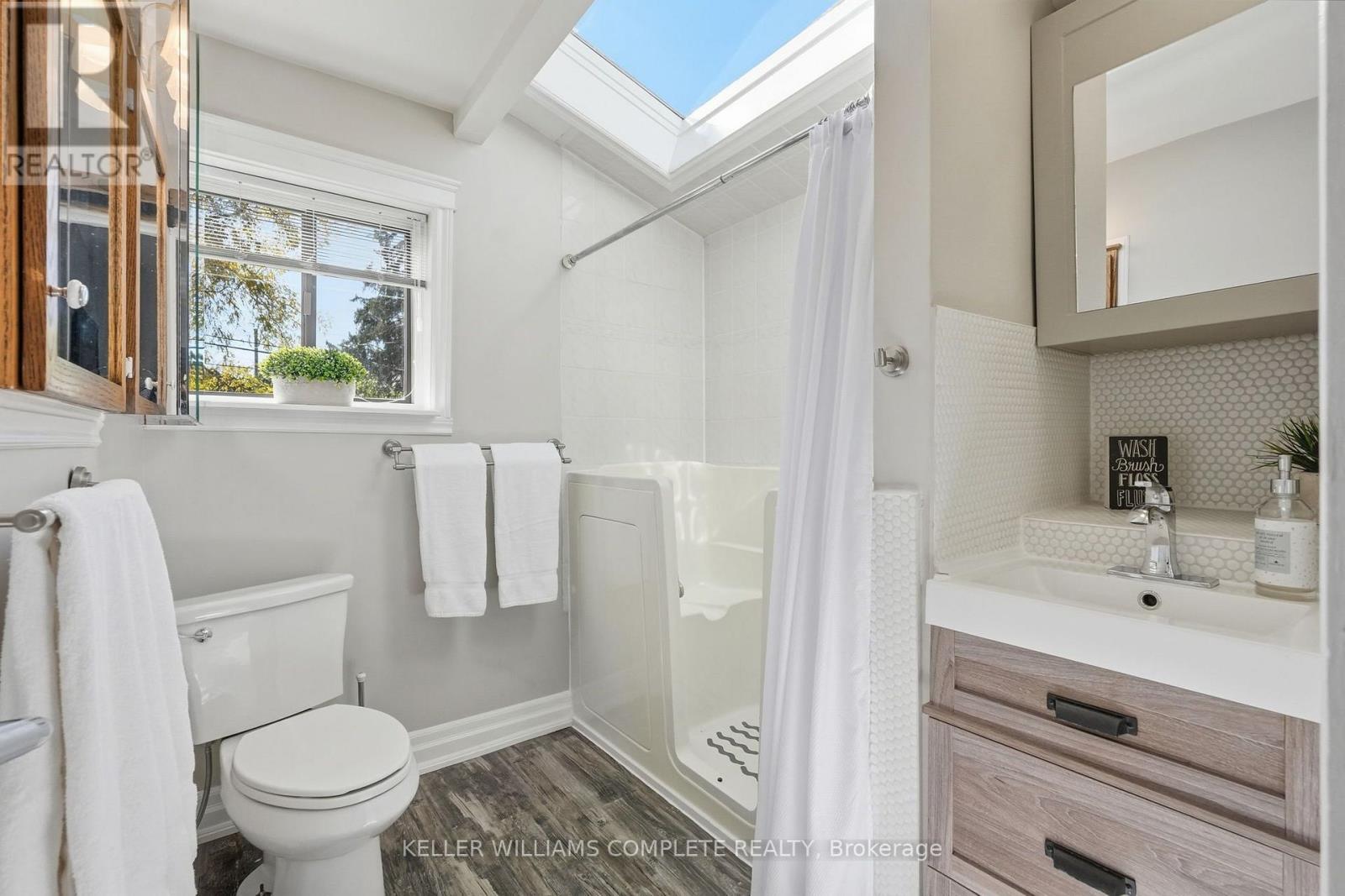 63 Chatham Street, Hamilton, ON photo 15