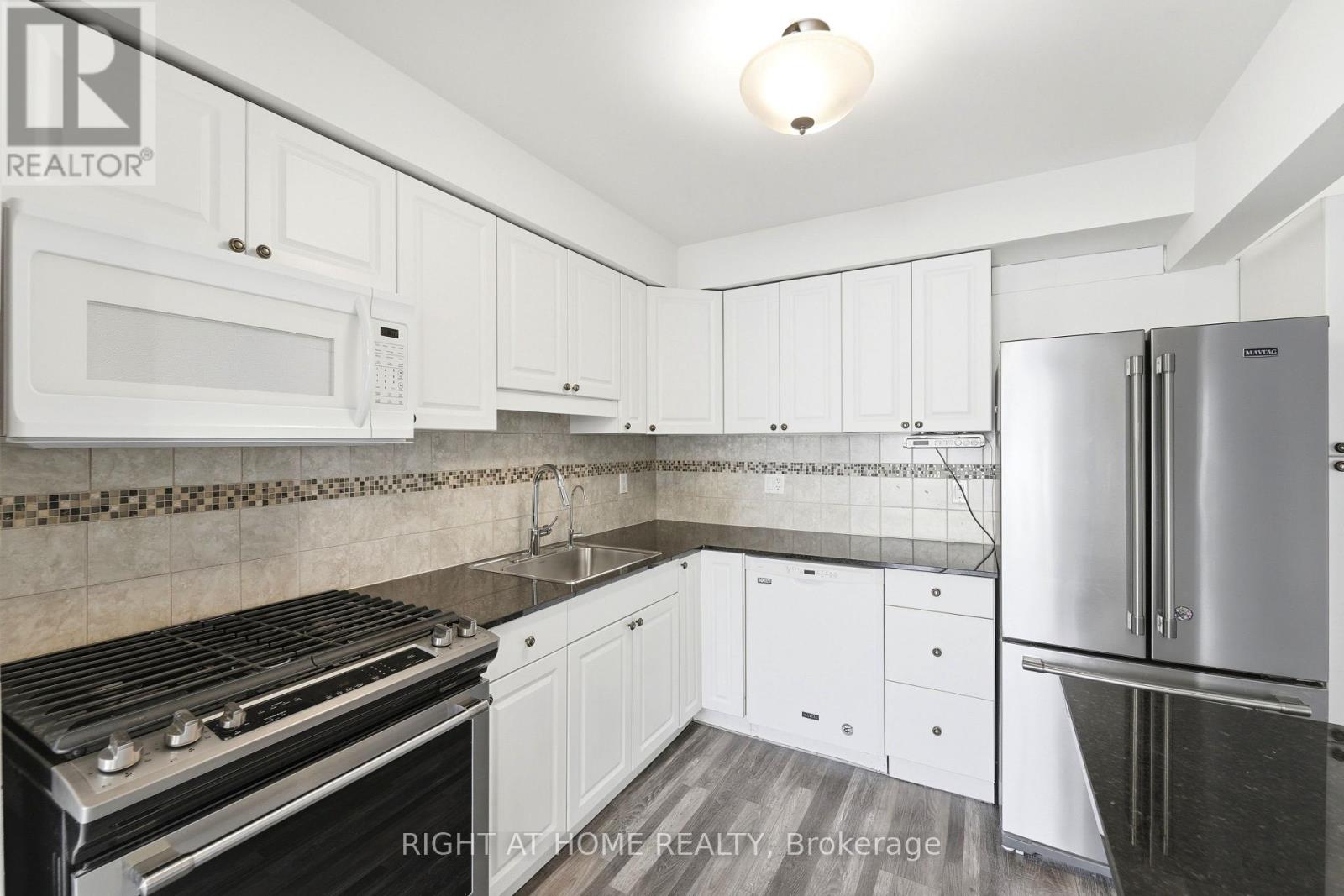 13- 591 Eighth East, Hamilton, ON photo 15