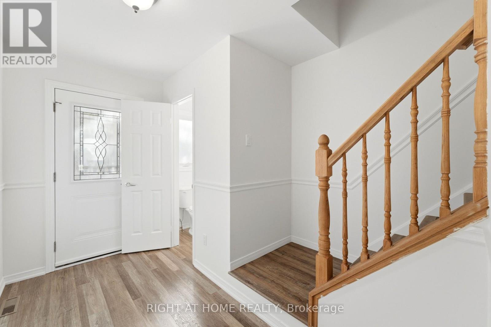 13- 591 Eighth East, Hamilton, ON photo 3