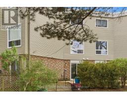 46 - 60 Elmsdale Drive, Kitchener, ON N2E2G4 Photo 39