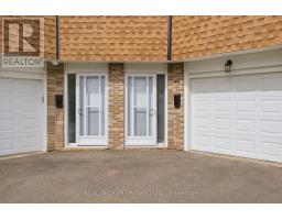 Kitchen - 46 - 60 Elmsdale Drive, Kitchener, ON N2E2G4 Photo 7