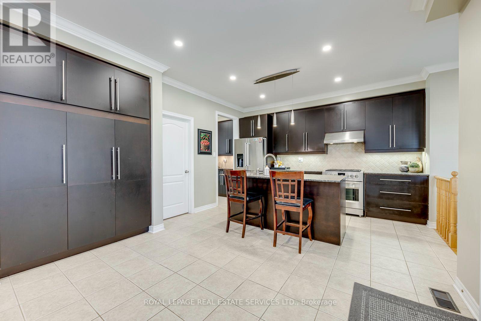 96 Thomas Street, Mississauga, ON photo 19