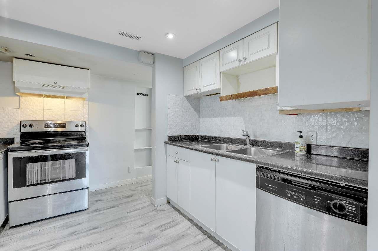 6268 138 Street, Surrey — photo 36