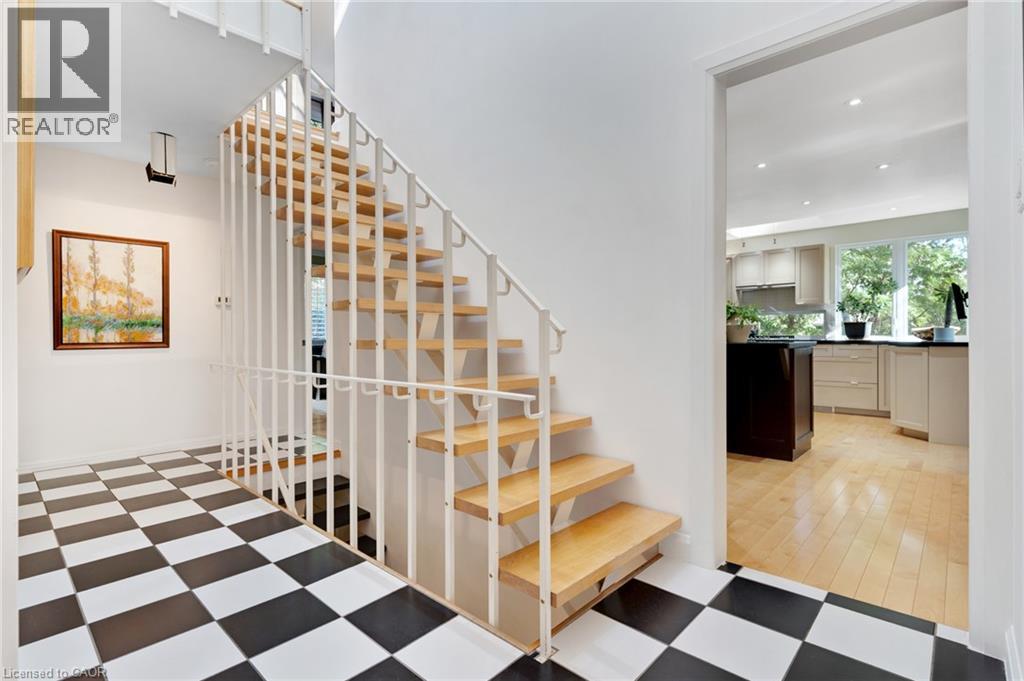 348 BROWNING Place - 37