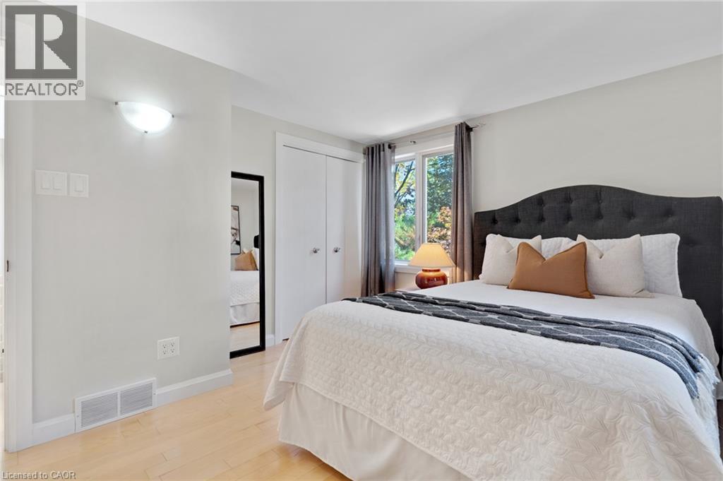348 BROWNING Place - 35