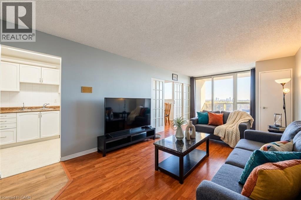 375 N KING Street N Unit# 1102 — photo 3