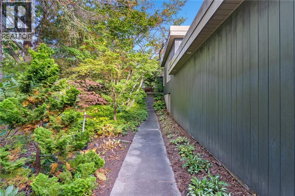 348 BROWNING Place - 48