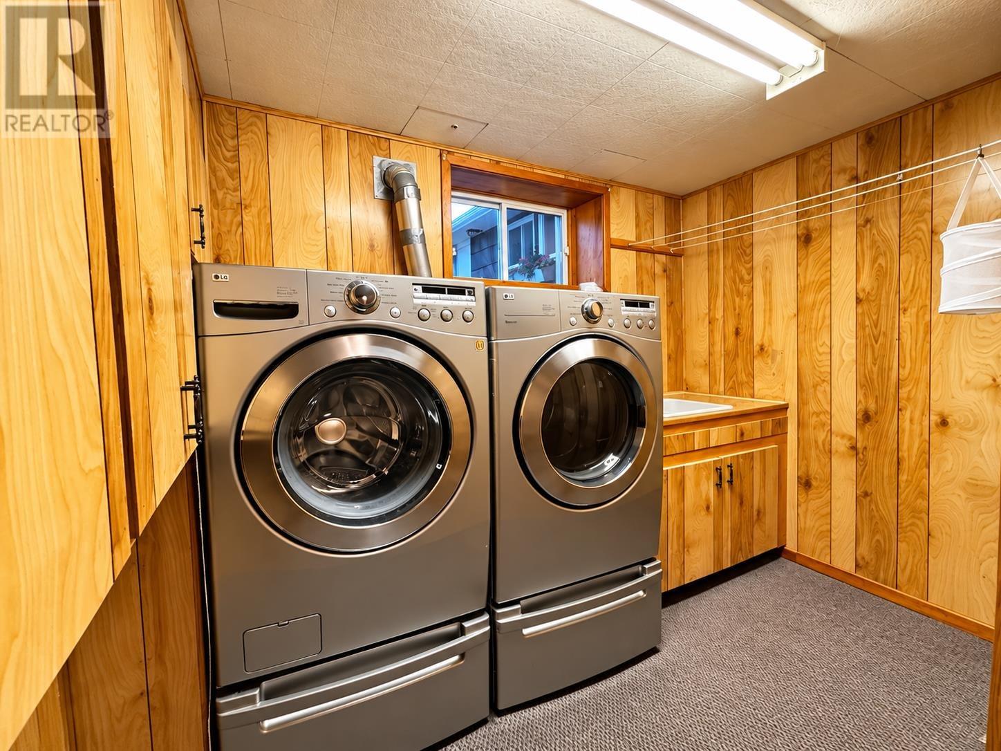 367 Northern Ave. E. - 34