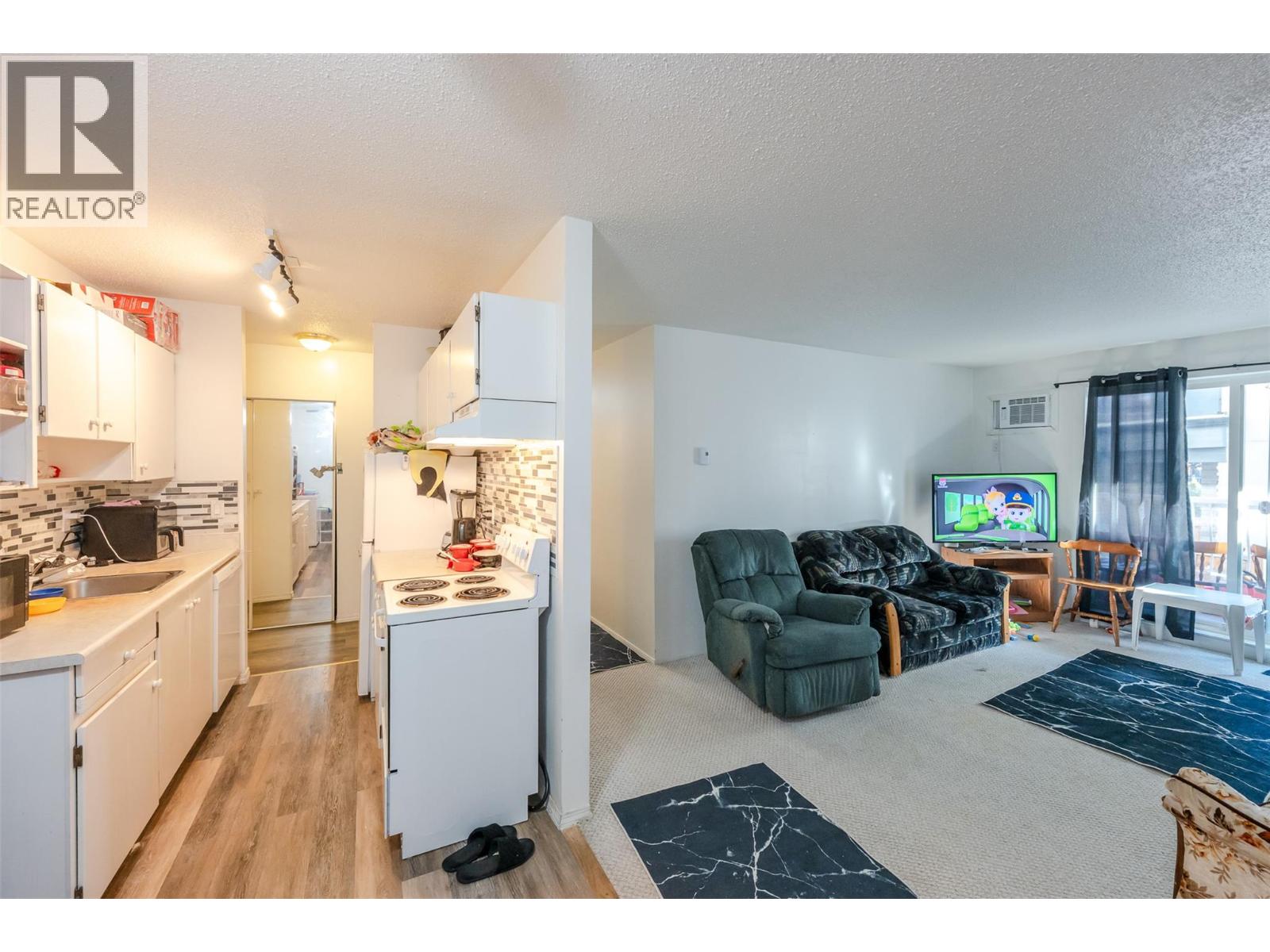 803 Fairview Road Unit# 203, Penticton