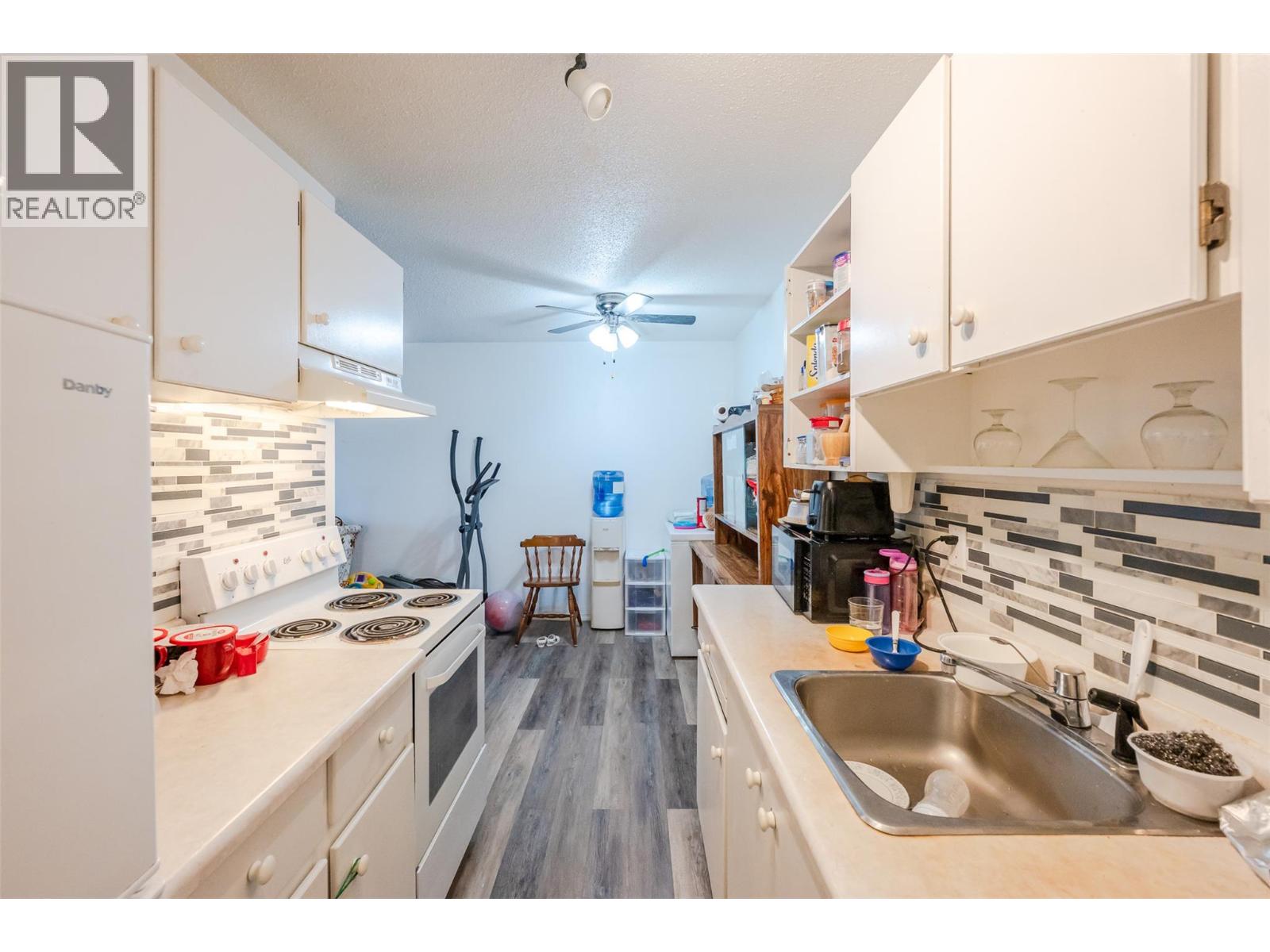 803 Fairview Road Unit# 203, Penticton