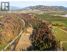9568 Highway 97, Spallumcheen, BC V0E1B5 Photo 7