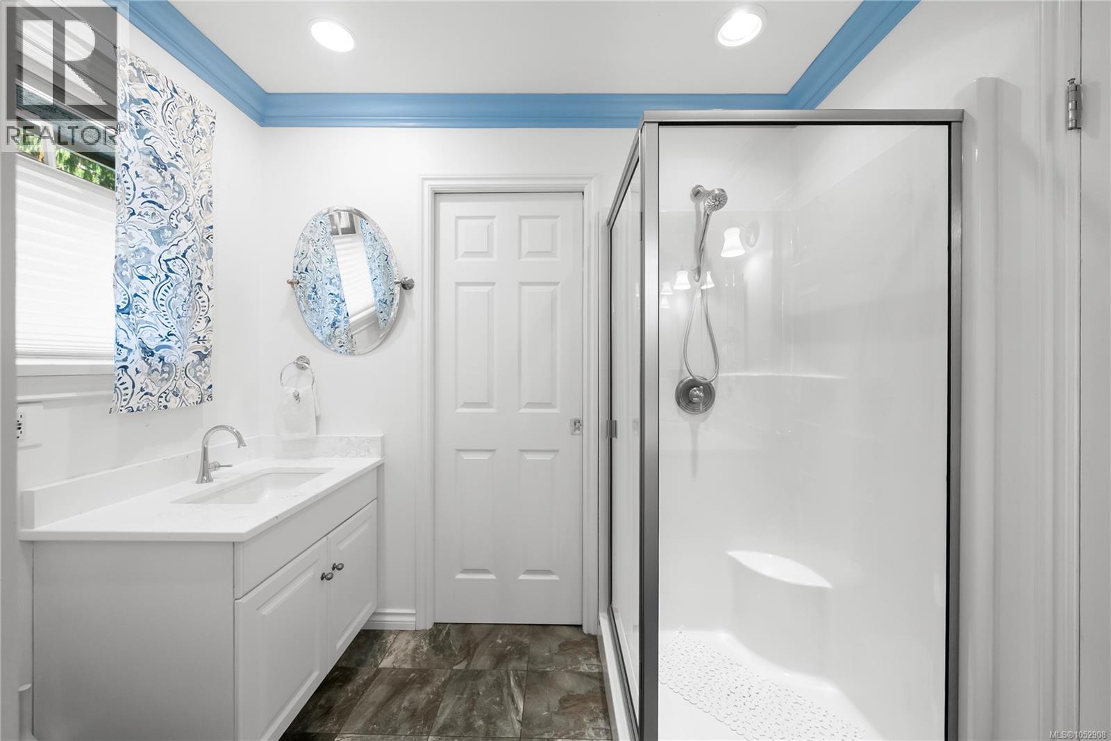  4904 Bellcrest Place, Saanich