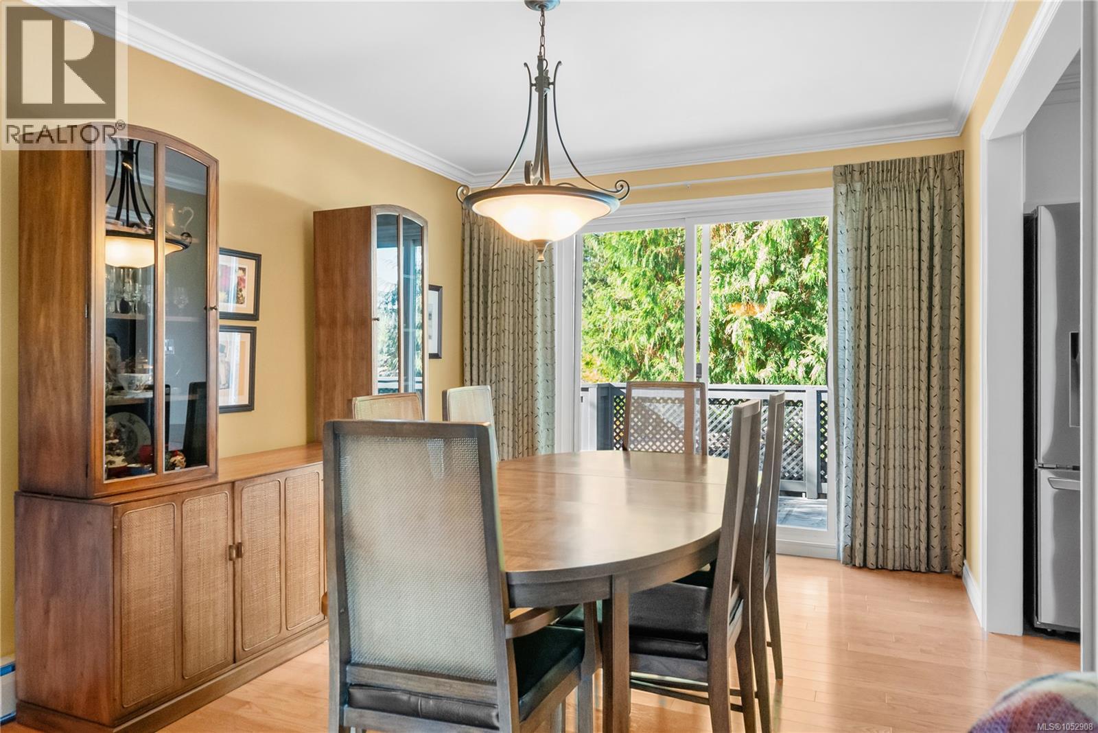 4904 Bellcrest Place, Saanich
