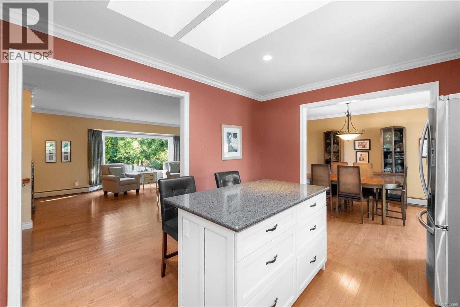  4904 Bellcrest Place, Saanich