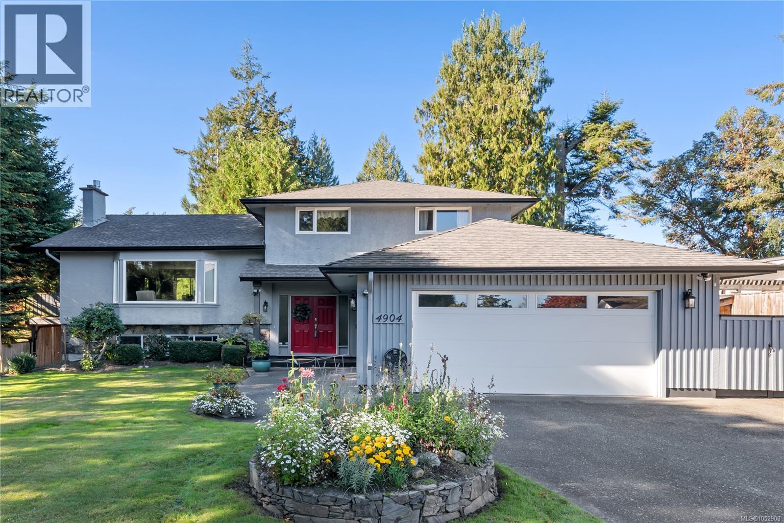  4904 Bellcrest Place, Saanich