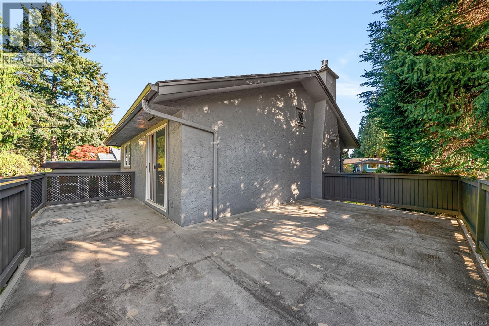  4904 Bellcrest Place, Saanich