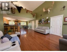 Living room - 61048/61073 Township Road 42-4a, Rural Clearwater County, AB T4T2A2 Photo 12