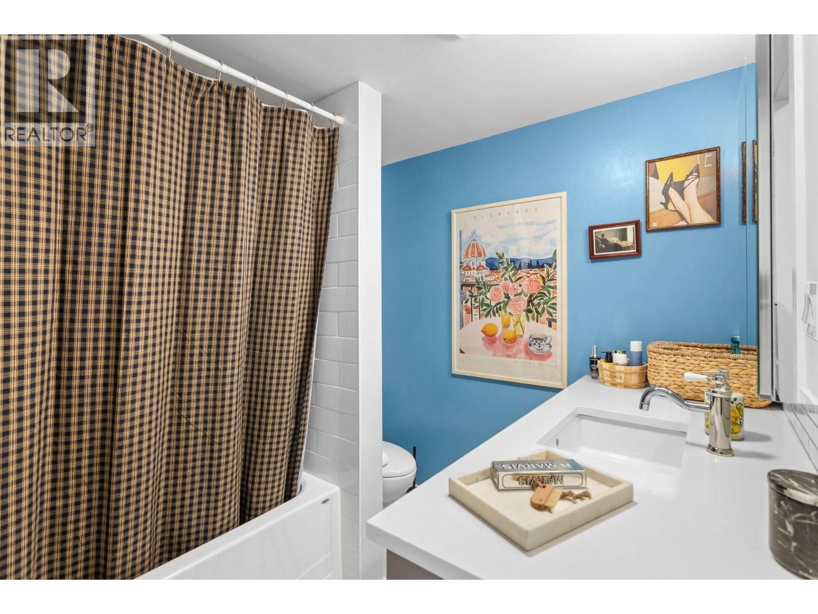 201 707 HAMILTON STREET, New Westminster - Image 1