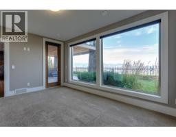 1002 Hewetson Avenue, Kelowna, BC V1W5H8 Photo 46