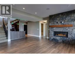 1002 Hewetson Avenue, Kelowna, BC V1W5H8 Photo 40