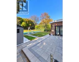94 Ames Circle, Toronto, ON M3B3C1 Photo 11