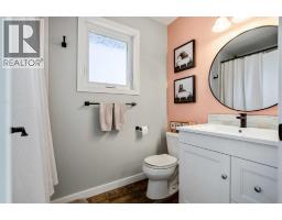 71 Strathclair Rise Sw, Calgary, AB T3H1G3 Photo 19