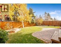 71 Strathclair Rise Sw, Calgary, AB T3H1G3 Photo 34