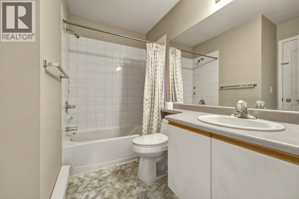 #7 2156 Bessette Street - 14