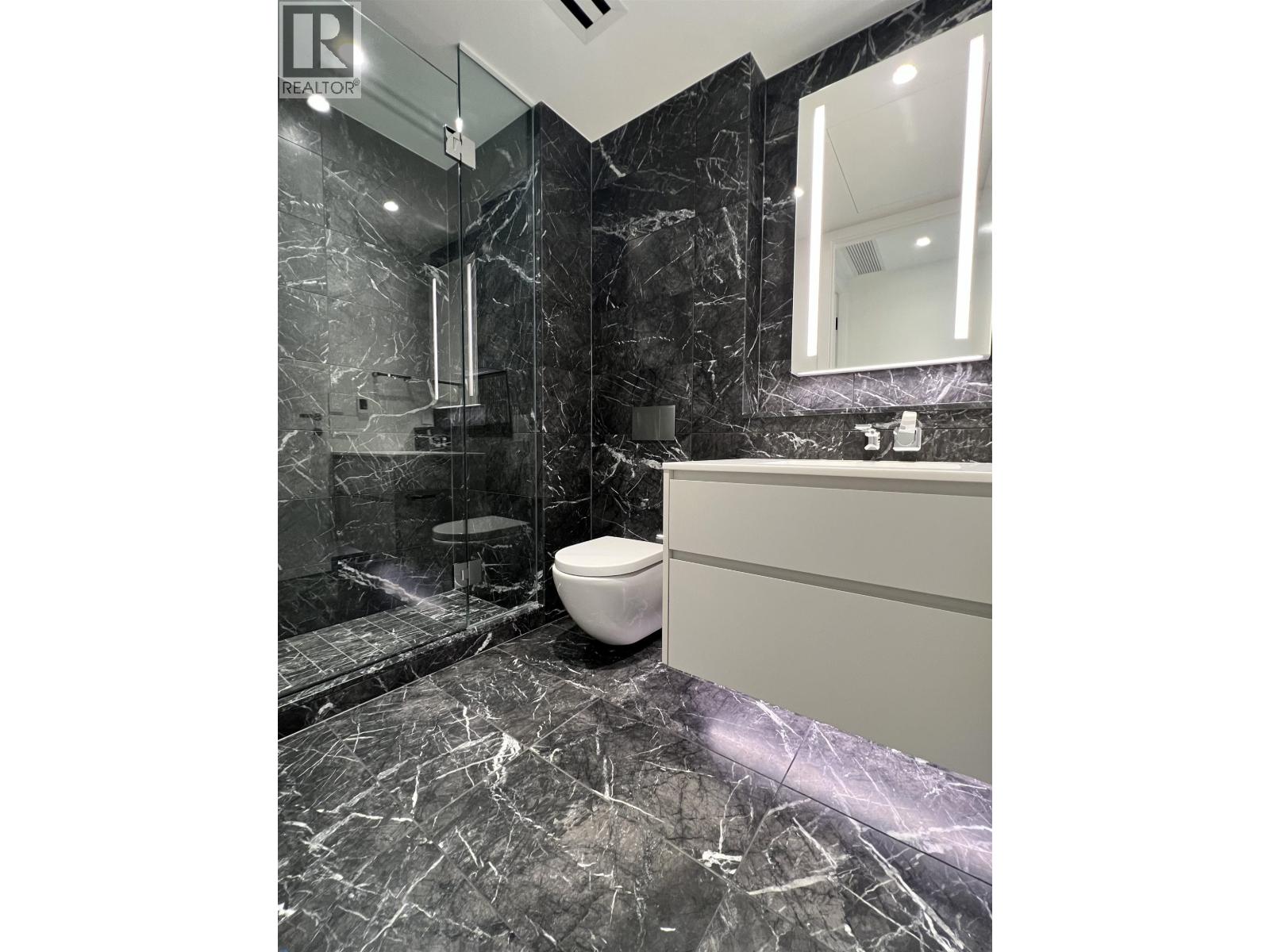 706 1601 QUEBEC STREET, Vancouver - Image 1