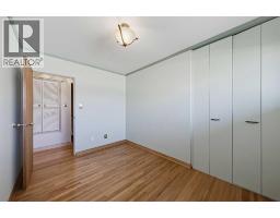 8252 7 Street Sw, Calgary, AB T2V1G6 Photo 22