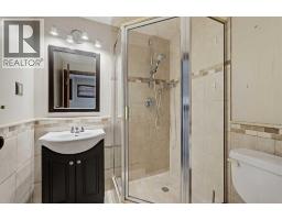 8252 7 Street Sw, Calgary, AB T2V1G6 Photo 36