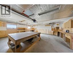 8252 7 Street Sw, Calgary, AB T2V1G6 Photo 43