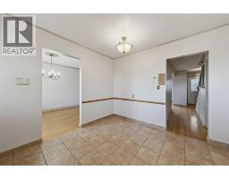 Bedroom - 8252 7 Street Sw, Calgary, AB T2V1G6 Photo 6