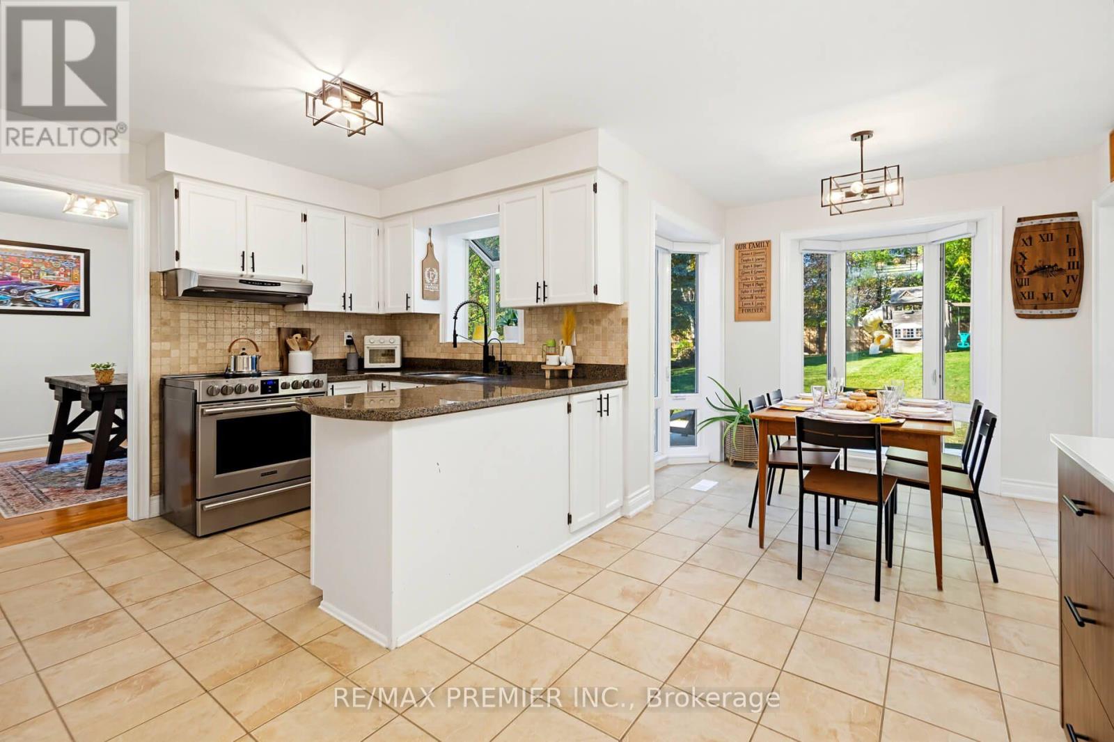 122 Hill Farm Road, King, ON photo 11