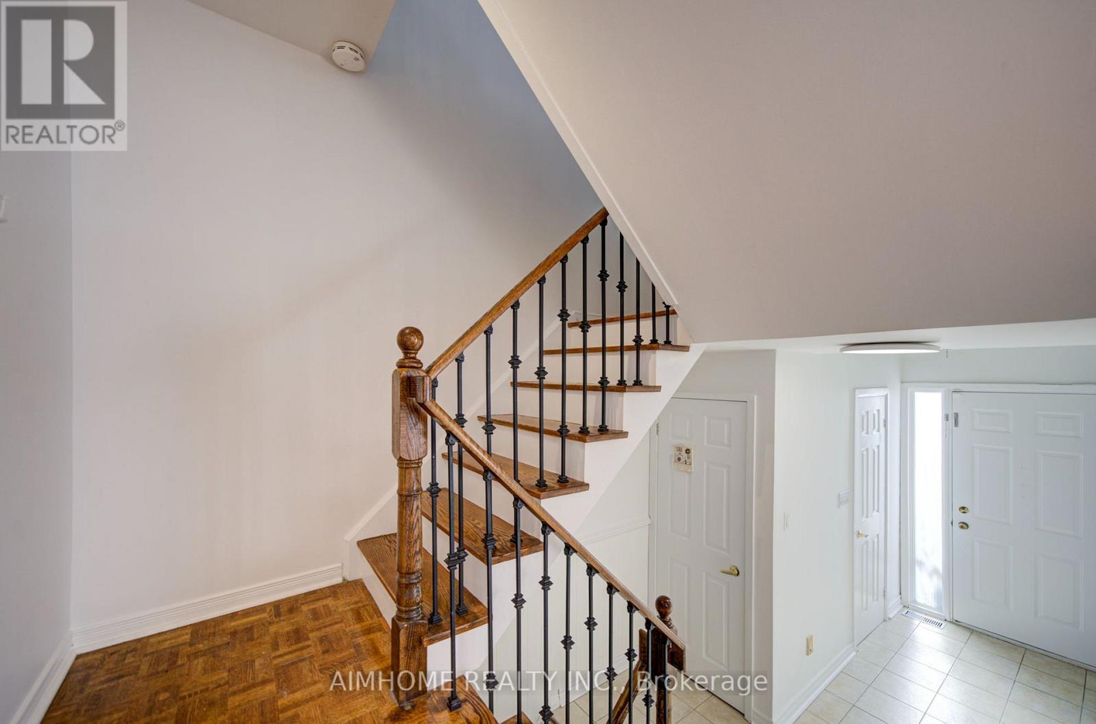 34 Stately Way, Markham, ON photo 14