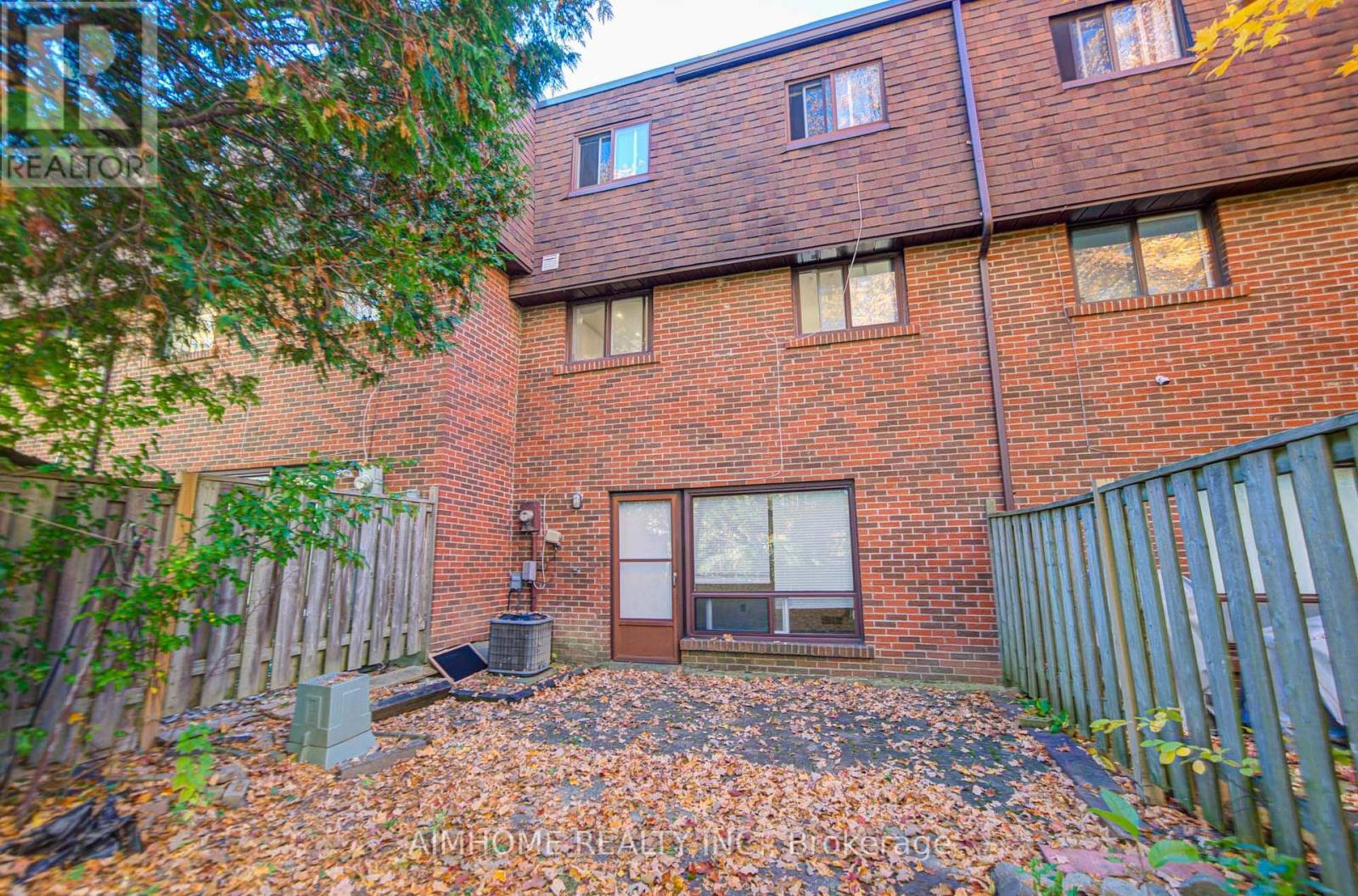 34 Stately Way, Markham, ON photo 35
