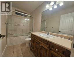 39xx Burke St, Burnaby, BC V5H1A6 Photo 9