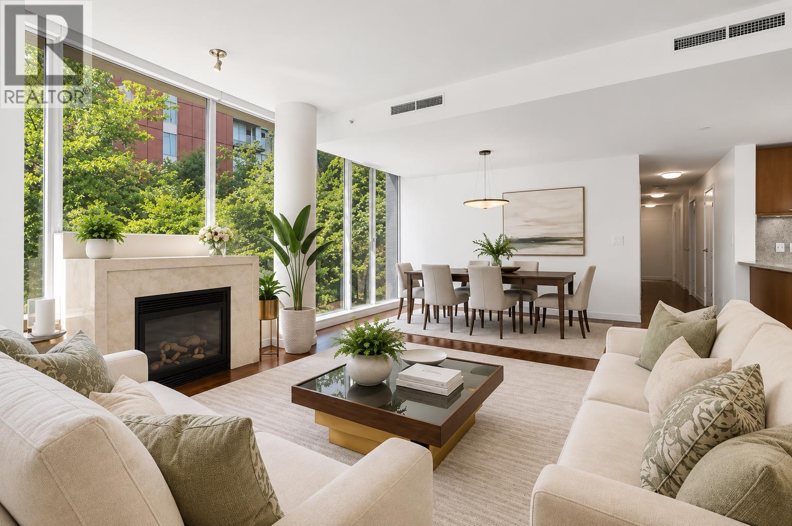 200 9 SMITHE MEWS, Vancouver - Image 1