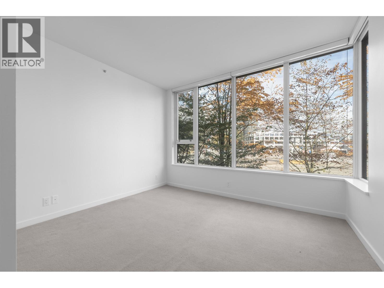 200 9 SMITHE MEWS, Vancouver - Image 1