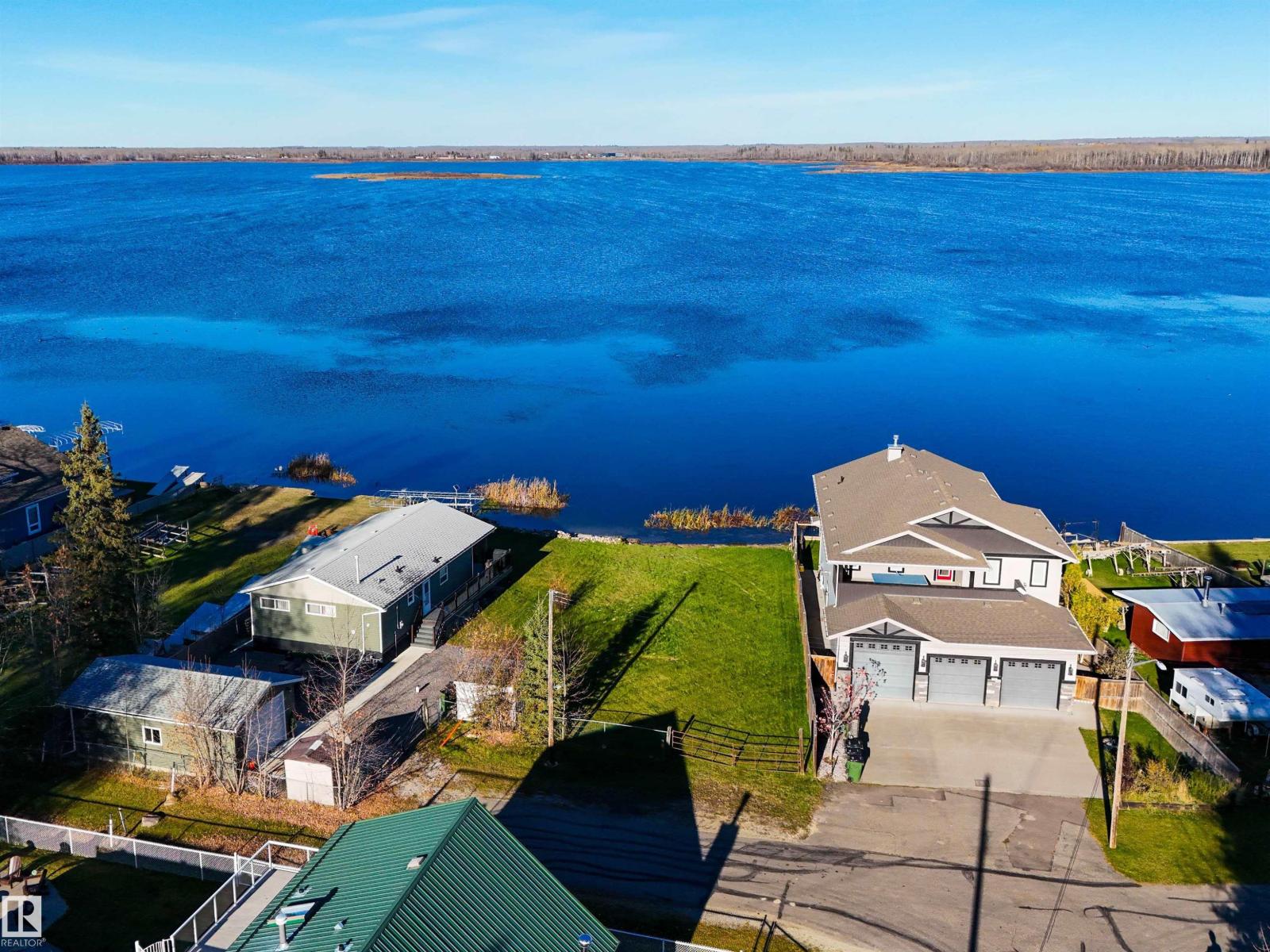 Photo of 307 3 ST, Rural Lac Ste. Anne County