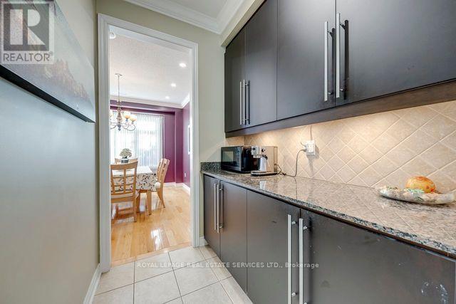 96 Thomas Street, Mississauga, ON photo 12
