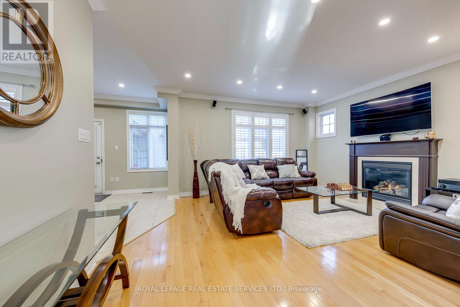 96 Thomas Street, Mississauga, ON photo 22