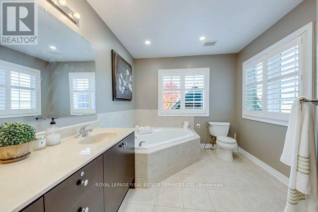 96 Thomas Street, Mississauga, ON photo 31