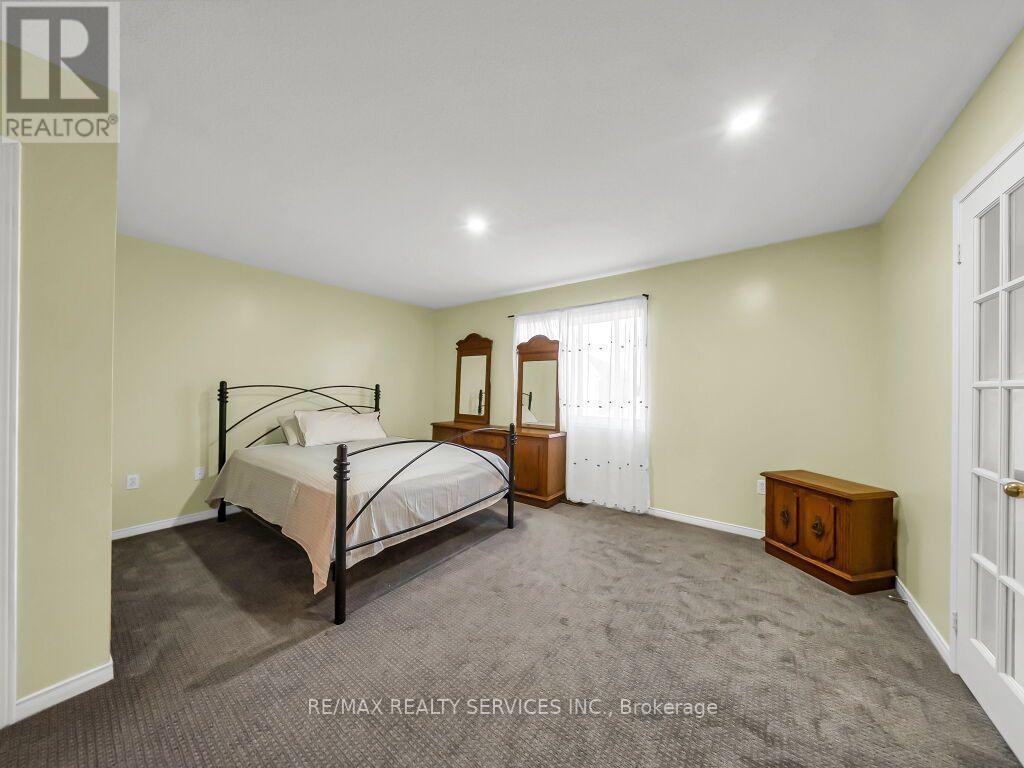355 EDENBROOK HILL DRIVE - 23