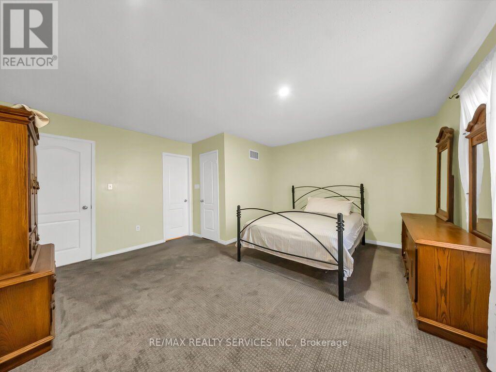 355 Edenbrook Hill Drive, Brampton, ON photo 24